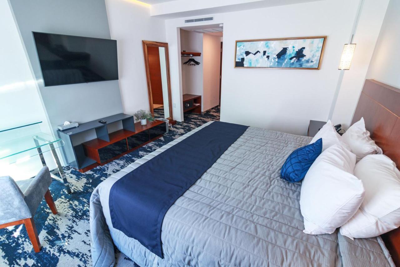 Hotel Fray Select Tepic Esterno foto