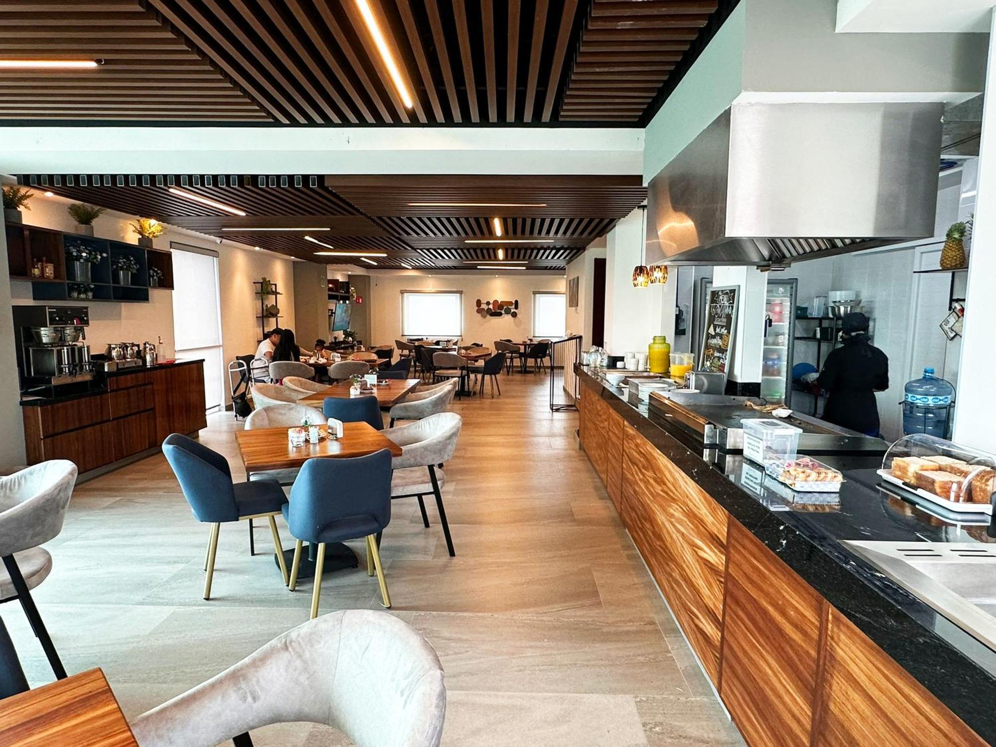Hotel Fray Select Tepic Esterno foto